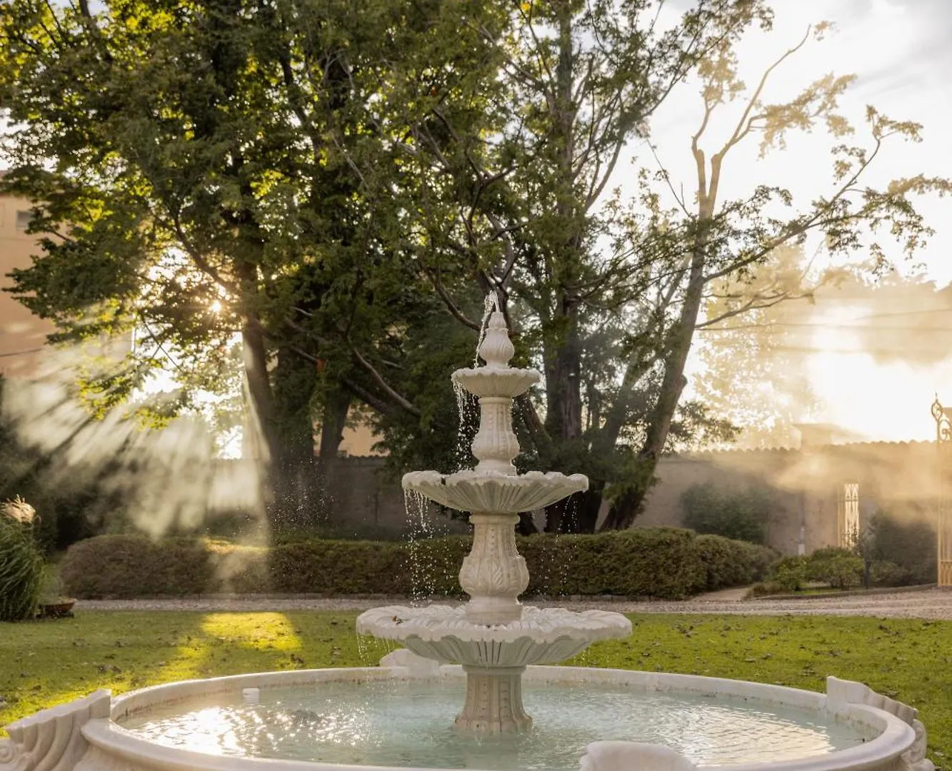 Suite Exclusive In Villa Buttafava Cassano Magnago 0*,  Italia