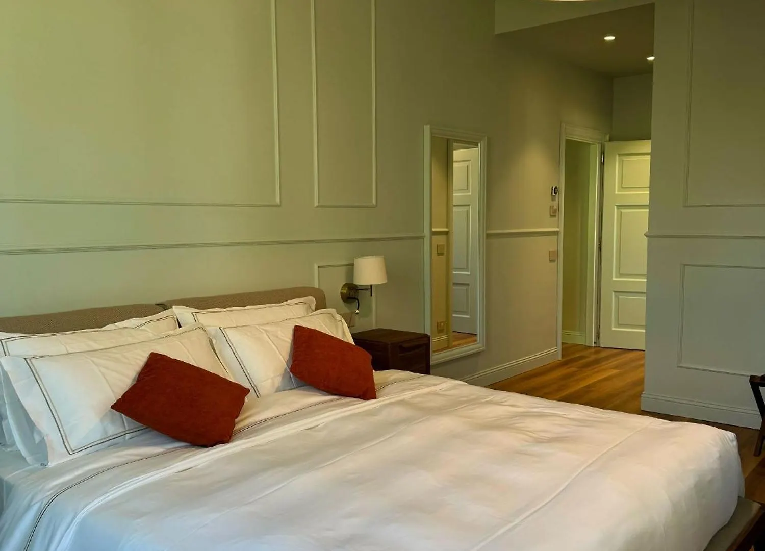 Suite Exclusive In Villa Buttafava Cassano Magnago 0*,  Italia