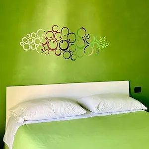 Bed & Breakfast Color House Malpensa, Cassano Magnago