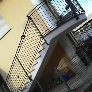 Casa vacanze Yellow House Cir 12040, Cassano Magnago